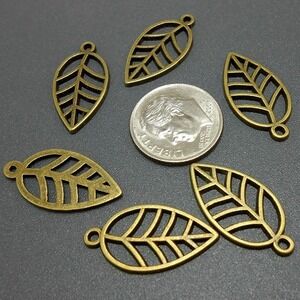 10pcs Leaf Charms Bronze Tone‎ Metal leaves